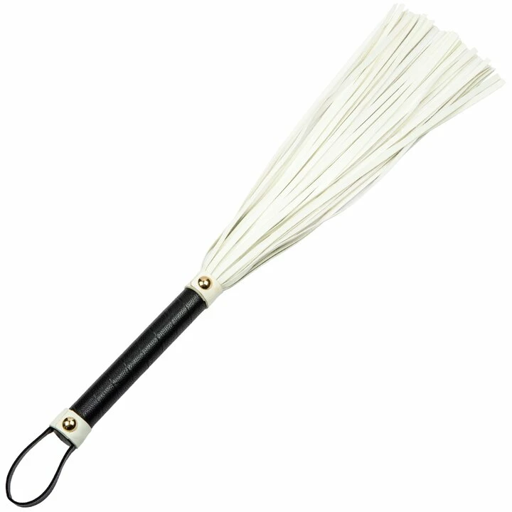 Deals ๐ Bondara Crystal White Glow In The Dark Flogger ๐ 3 Deals ๐ Bondara Crystal White Glow In The Dark Flogger ๐