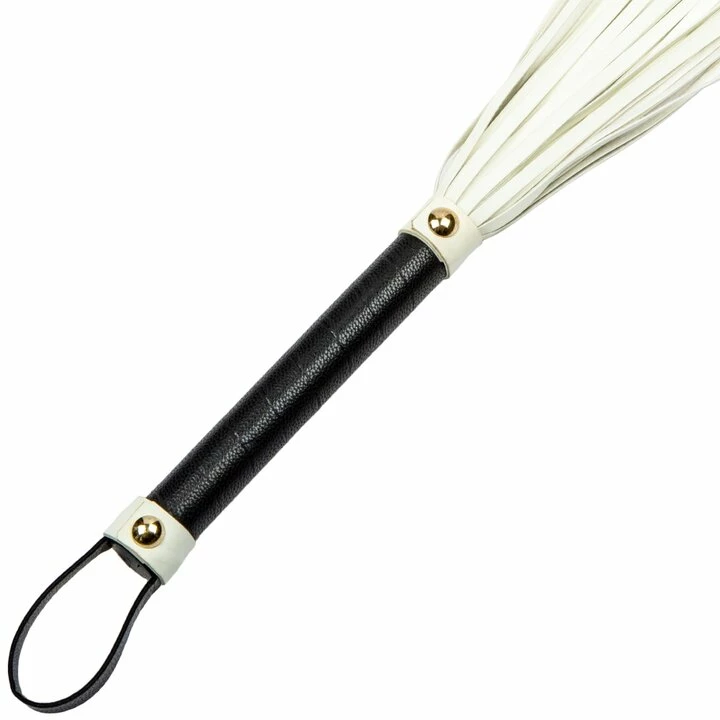 Deals ๐ Bondara Crystal White Glow In The Dark Flogger ๐ 5 Deals ๐ Bondara Crystal White Glow In The Dark Flogger ๐ - Image 3